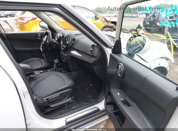 WMZYS7C33H3E07268 2017 MINI COUNTRYMAN White Вид салону спереду