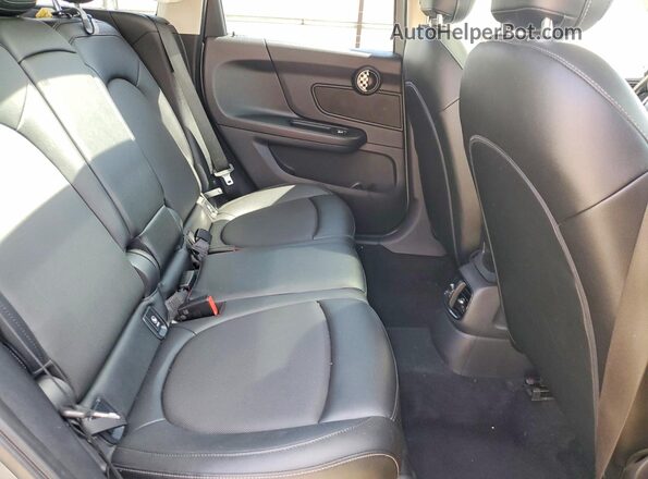WMZYS7C38J3E08163 2018 MINI COOPER Gray 