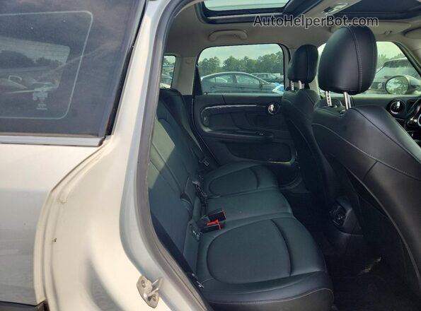 WMZYT3C52K3E94904 2019 MINI COOPER White Вид задніх сидінь