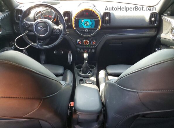 WMZYT5C39J3E62301 2018 MINI COOPER Black Vista del salpicadero