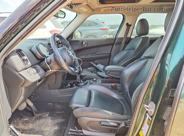 WMZYV5C32J3E04573 2018 MINI COOPER Green Widok wnętrza z przodu