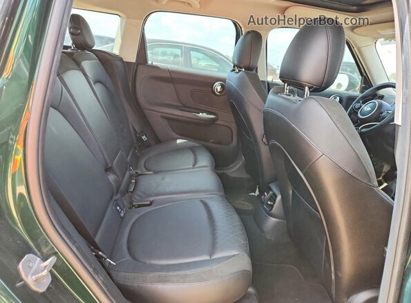WMZYV5C32J3E04573 2018 MINI COOPER Green Widok tylnych siedzeń