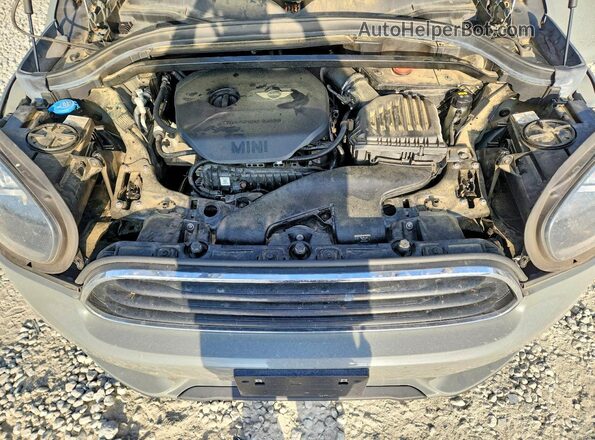 WMZYV5C5XK3F57379 2019 MINI COOPER Silver Vista interior trasera