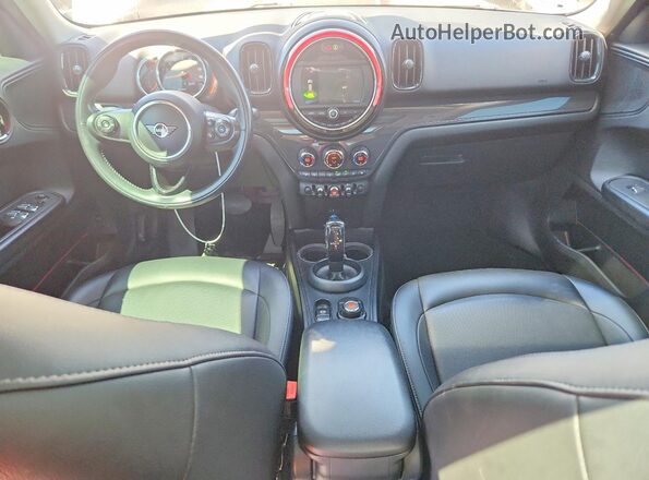 WMZYW3C04L3L01288 2020 MINI COOPER Silver Widok deski rozdzielczej