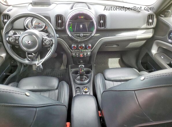 WMZYX1C00L3L29901 2020 MINI COOPER Black Առջևի վահանակի տեսք