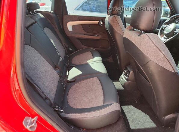 WMZYX1C06L3L93716 2020 MINI COOPER Красный Вид задних сидений