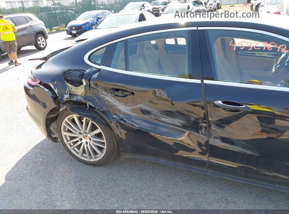 WP0AA2A75HL100579 2017 PORSCHE PANAMERA Черный Вид спереди