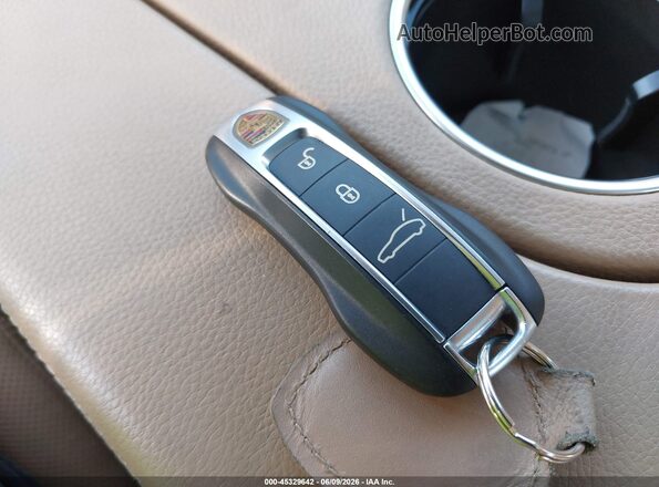WP0AA2A75HL100579 2017 PORSCHE PANAMERA Черный Вид панели приборов