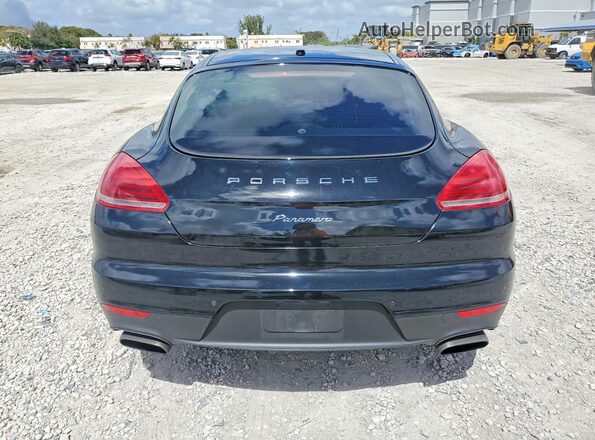 WP0AA2A7XGL006132 2016 PORSCHE PANAMERA Black Widok z tyłu
