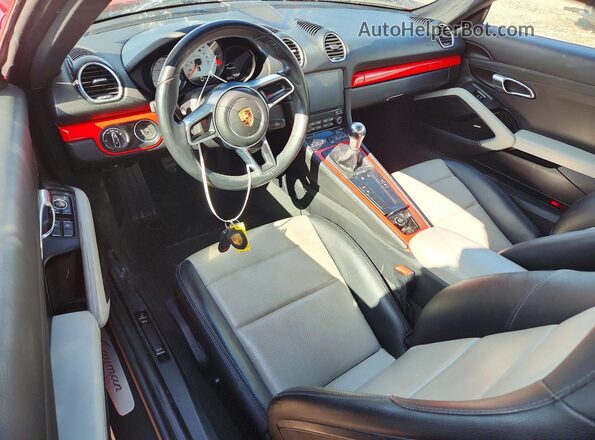 WP0AA2A80JK261751 2018 PORSCHE CAYMAN Красный Вид панели приборов
