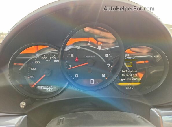 WP0AA2A87JS260242 2018 PORSCHE CAYMAN Silver Instrument cluster view