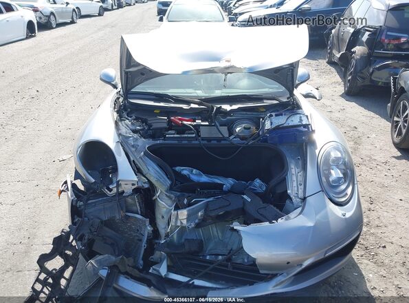 WP0AA2A92HS107089 2017 PORSCHE 911 Silver Front view