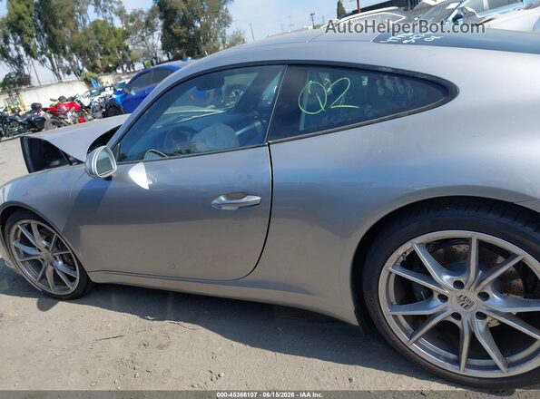 WP0AA2A92HS107089 2017 PORSCHE 911 Silver Rear interior view