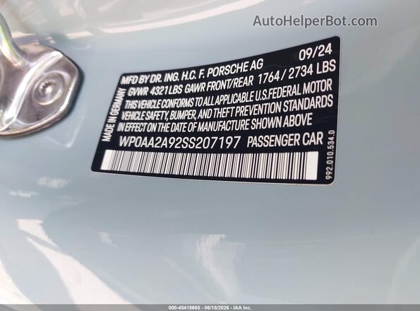 WP0AA2A92SS207197 2025 PORSCHE 911 Бирюзовый Вид подкапотного пространства