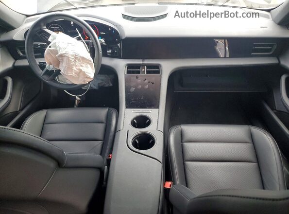 WP0AA2Y14RSA13316 2024 PORSCHE TAYCAN Black Առջևի վահանակի տեսք