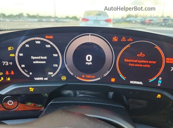 WP0AA2Y19SSA08361 2025 PORSCHE TAYCAN Green Widok zestawu wskaźników