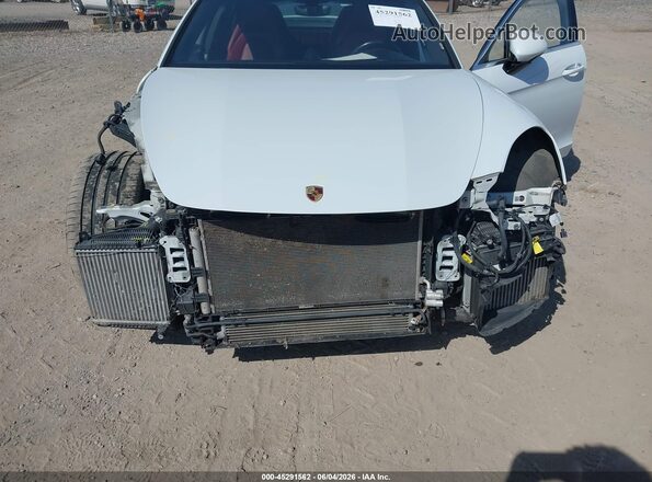 WP0AB2A75JL132662 2018 PORSCHE PANAMERA Белый Вид спереди