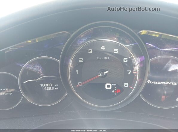 WP0AB2A75JL132662 2018 PORSCHE PANAMERA Белый Вид задних сидений