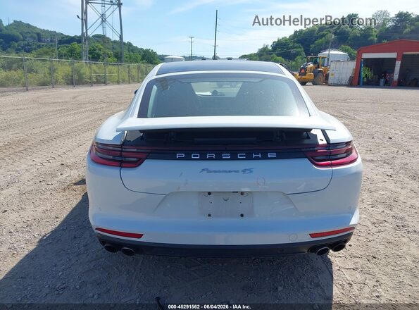 WP0AB2A75JL132662 2018 PORSCHE PANAMERA Белый 