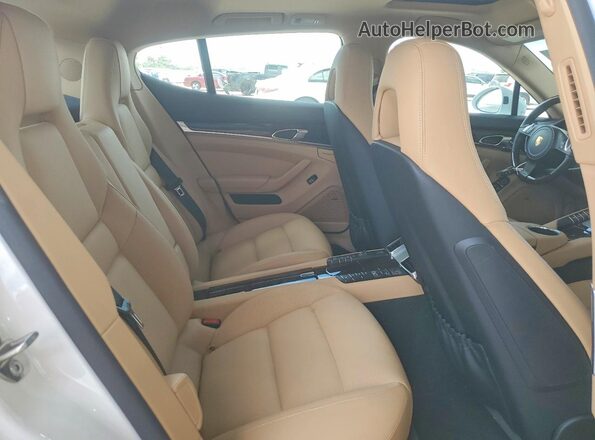 WP0AB2A77GL050473 2016 PORSCHE PANAMERA White 