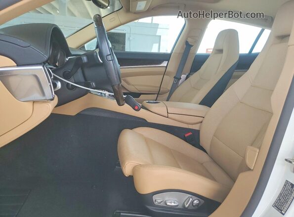 WP0AB2A77GL050473 2016 PORSCHE PANAMERA White 