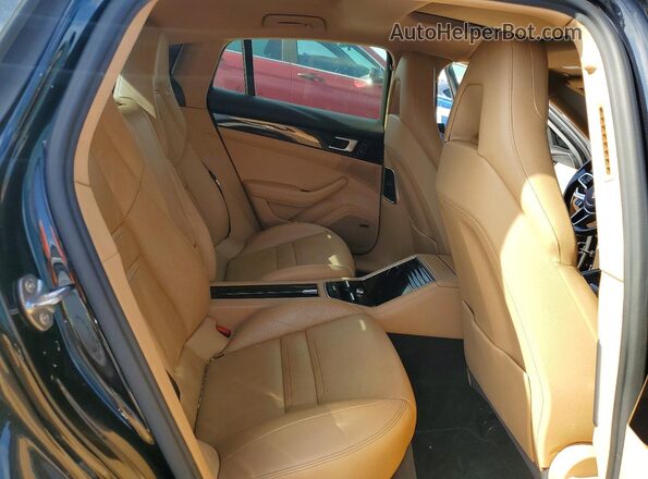 WP0AB2A7XHL123465 2017 PORSCHE PANAMERA Черный Вид задних сидений