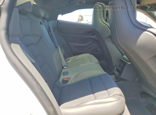 WP0AB2Y19LSA51600 2020 PORSCHE TAYCAN White Հետևի նստատեղերի տեսք