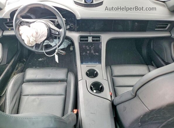 WP0AB2Y19MSA44258 2021 PORSCHE TAYCAN Blue Dashboard view