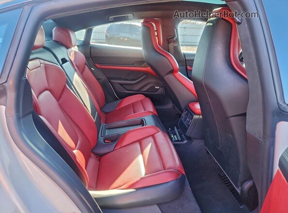 WP0AC2Y12MSA63084 2021 PORSCHE TAYCAN Белый Вид задних сидений