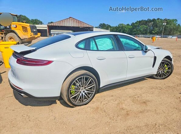 WP0AE2A71KL125569 2019 PORSCHE PANAMERA White უკანა მარჯვენა