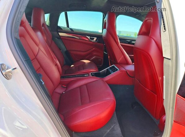 WP0AG2A73LL145964 2020 PORSCHE PANAMERA White Widok tylnych siedzeń