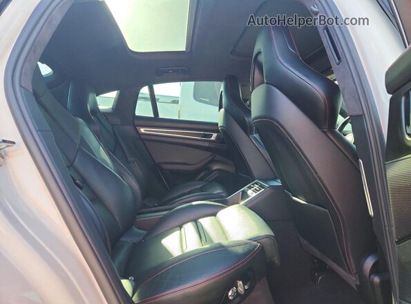 WP0AG2A78LL146883 2020 PORSCHE PANAMERA White Widok tylnych siedzeń