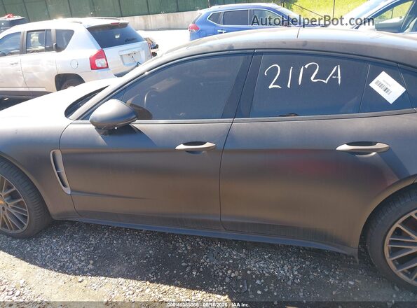 WP0AJ2A71PL103140 2023 PORSCHE PANAMERA Black Սալոնի 360 աստիճան տեսք