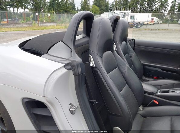 WP0CB2A80KS228742 2019 PORSCHE BOXSTER Silver VIN კოდის სტიკერის ხედი