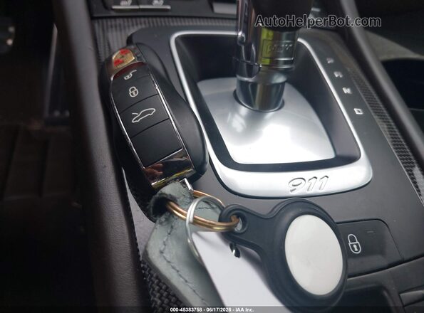 WP0CB2A96KS136429 2019 PORSCHE 911 Silver Dashboard view