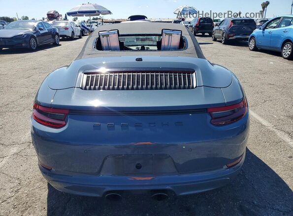 WP0CB2A99JS147925 2018 PORSCHE 911 Gray Հետևի տեսք