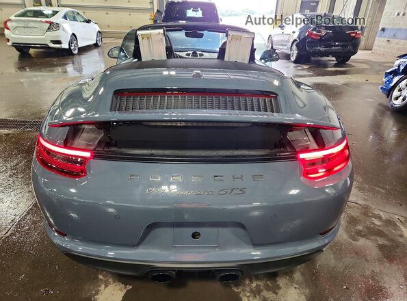 WP0CB2A9XJS147691 2018 PORSCHE 911 Gray უკანა ხედი
