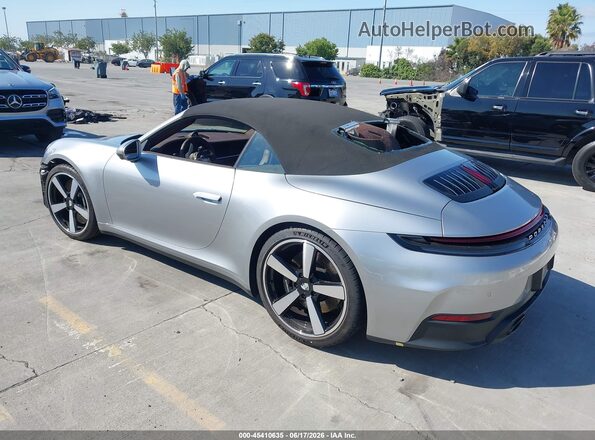 WP0CH2A90TS237174 2026 PORSCHE 911 Серебряный Задняя левая четверть