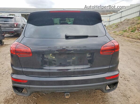 WP1AA2A20GKA08092 2016 PORSCHE CAYENNE Black უკანა ხედი