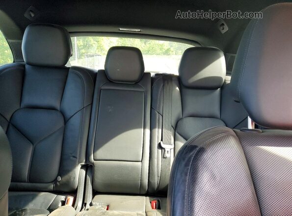 WP1AA2A21GLA10136 2016 PORSCHE CAYENNE Silver Vista de los asientos traseros