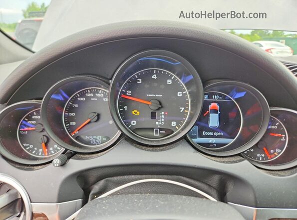 WP1AA2A22GLA04233 2016 PORSCHE CAYENNE Gray Սարքավորումների վահանակի տեսք