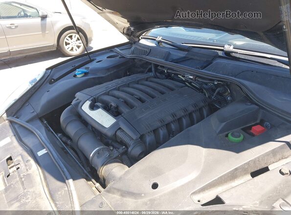 WP1AA2A22HKA87475 2017 PORSCHE CAYENNE Черный Вид спереди