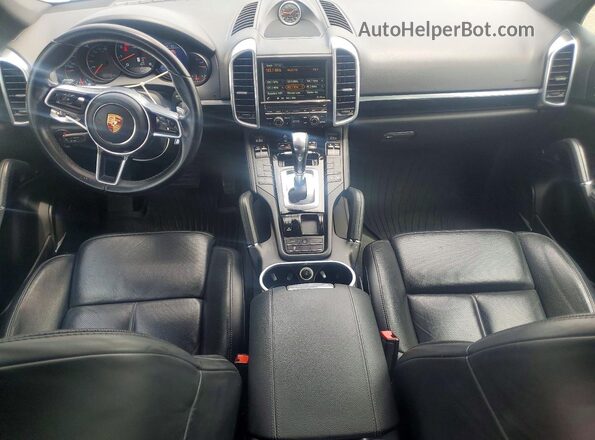 WP1AA2A24GLA04850 2016 PORSCHE CAYENNE Silver Vista del salpicadero