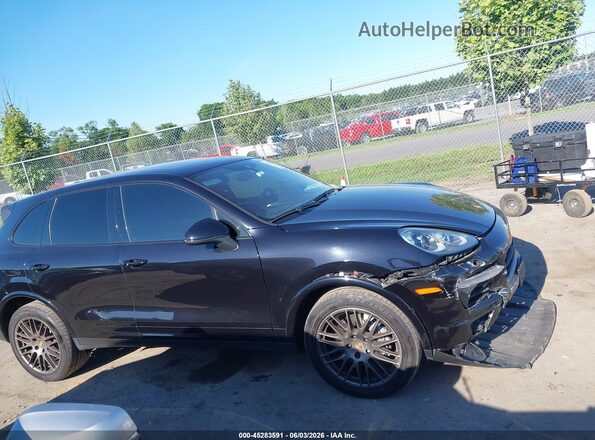 WP1AA2A24HKA80415 2017 PORSCHE CAYENNE Black Սալոնի հետևի տեսք
