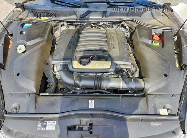 WP1AA2A25GLA05974 2016 PORSCHE CAYENNE White უკანა სალონის ხედი