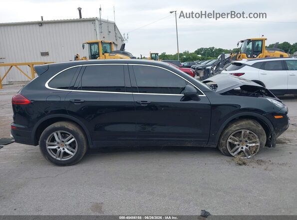 WP1AA2A25JKA07558 2018 PORSCHE CAYENNE Черный Вид задней части салона