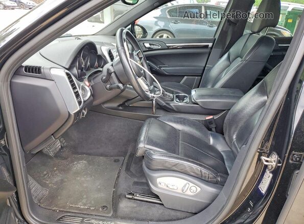 WP1AA2A26GKA09778 2016 PORSCHE CAYENNE Black Front interior view