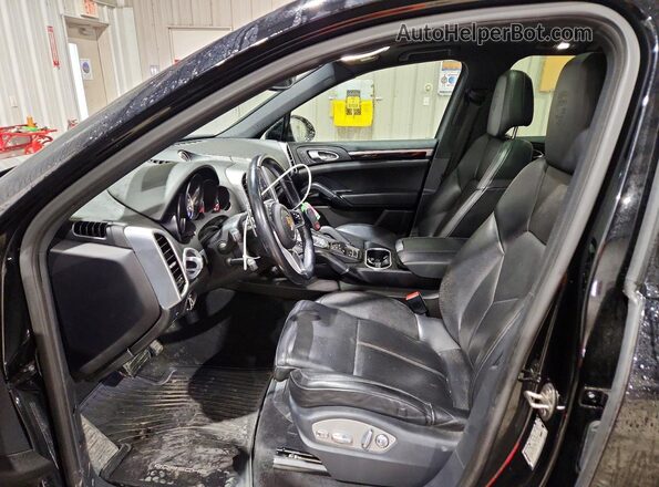 WP1AA2A27HKA81638 2017 PORSCHE CAYENNE Black 