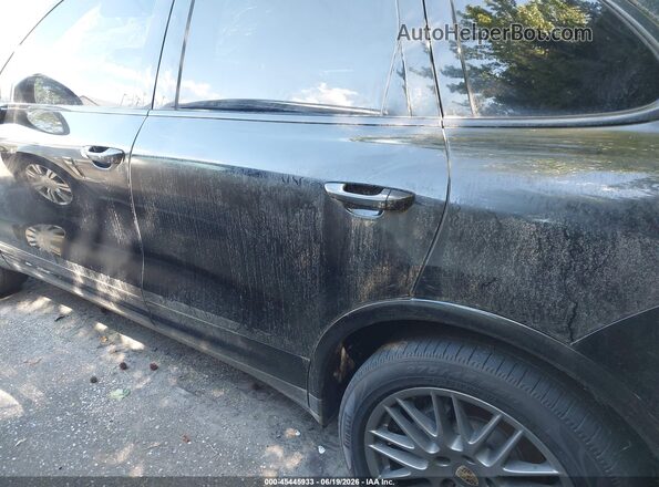 WP1AA2A27HKA83017 2017 PORSCHE CAYENNE Black Սալոնի 360 աստիճան տեսք