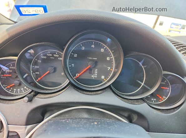 WP1AA2A27HKA86600 2017 PORSCHE CAYENNE Black Instrument cluster view